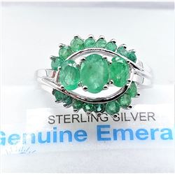 STERLING SILVER GENUINE EMERALD COCKTAIL RING W/ APPRAISAL $885 - SIZE 7, 19 EMERALDS (1.5CTS)