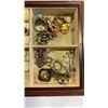 Image 5 : 2 JEWELRY BOXES WITH CONTENTS