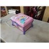 Image 2 : DISNEY PRINCESS CD PLAYER JEWELLERY BOX - WORKING