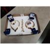 Image 1 : TRAY OF NECKLACES AND EARRINGS
