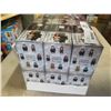 Image 4 : 30 new titan vinyl figures