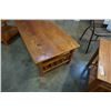 Image 4 : OAK COFFEE TABLE AND 2 ENDTABLES