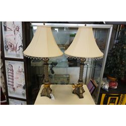PAIR OF DECORATIVE TABLE LAMPS