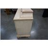 Image 8 : LARGE LIZ CLAIBORNE HOME 9 DRAWER DRESSER