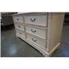 Image 13 : LARGE LIZ CLAIBORNE HOME 9 DRAWER DRESSER