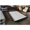 Image 1 : MODERN QUEENSIZE PLATFORM BED FRAME WITH 4 DRAWERS UNDERBED STORAGE