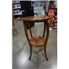 Image 2 : ROUND 2 TIER SIDE TABLE