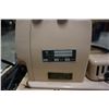 Image 7 : WHITE 764 SEWING MACHINE TESTED AND WORKING WITH CASE
