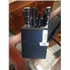 Image 2 : CUISINART KNIFE SET IN BLOCK