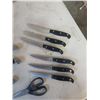 Image 3 : J A HENCKELS KNIFE SET IN BLOCK
