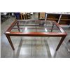 Image 1 : GLASSTOP DINING TABLE
