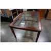 Image 4 : GLASSTOP DINING TABLE