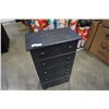 Image 2 : SMALL 5 DRAWER DRESSER