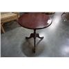 Image 3 : PEDESTAL ENDTABLE