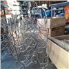 Image 3 : 2 decorative metal wine bottle racks