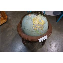 VINTAGE LIGHT UP GLOBE TESTED AND WORKING