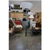 Image 2 : FLOOR LAMP WITH FLEXIBLE NECK LAMP