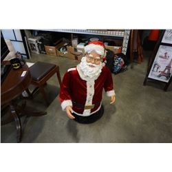 POP UP SANTA DECORATION - NO CHARGER