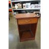 Image 2 : WOOD 1 DRAWER NIGHTSTAND