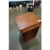 Image 3 : WOOD 1 DRAWER NIGHTSTAND