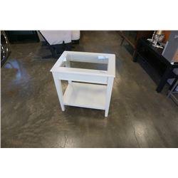 WHITE GLASSTOP ENDTABLE