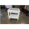 Image 4 : WHITE GLASSTOP ENDTABLE