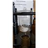 Image 3 : YAMA GLASS COLD BREW COFFEE MAKER TOWER, 25 CUP RETAIL $500 - AS NEW