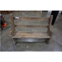 VINTAGE WOOD BENCH