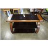 Image 1 : MODERN GLASS SHELF TV STAND