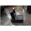 Image 3 : Vintage shoe shine stand