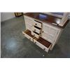 Image 10 : 2 PIECE BUFFET AND HUTCH
