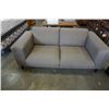 Image 2 : MODERN UPHOLSTERED SOFA