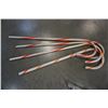 Image 7 : Holiday illuminated 34" star and 4 - 32" candy cane decor