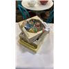 Image 1 : 3 VINTAGE CHRISTMAS BALL ORNAMENTS SETS