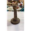 Image 3 : 2 ANTIQUE CANDLE HOLDERS