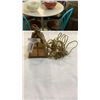 Image 1 : SMALL LEADED GLASS LIGHT FIXTURE