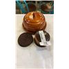Image 1 : Wooden lidded bowl and coasters