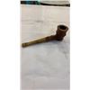 Image 6 : 3 WOOD PIPES ON PIPE HANGER