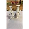 Image 1 : 2 old country rose vases