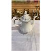 Image 2 : 2 Royal albert teapots Memory lane and inspiration