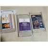 Image 2 : 3 KOBE BRYANT CARDS