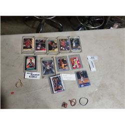 LOTO OF HARD CASED BASKETBALL CARDS - ROOKIES AND OTHERS