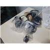 Image 3 : LOT OF HEADPHONES