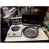 Image 1 : Panasonic microwave, stainless toaster 1000 watt electric element an