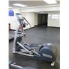 Image 2 : Precor EFX Elliptical Fitness Cross Trainer
