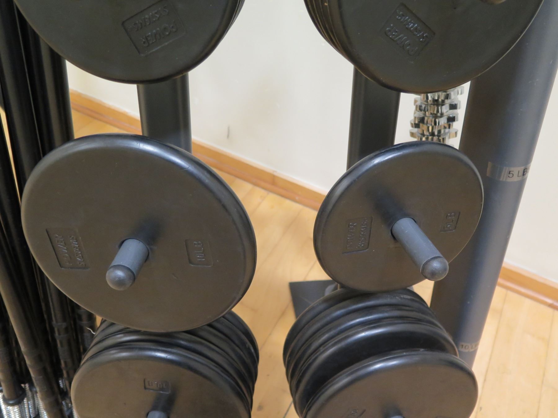 Threaded Barbell Bars, Ring Collars, Weights and Rack - Oahu Auctions