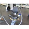 Image 8 : Octane Fitness XR6000 Seated Elliptical