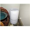 Image 2 : Air Purifiers, Baskets, Radio