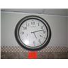 Image 1 : Large Modern La Crosse Clock - Radio Controlled