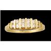 Image 1 : 10KY Gold .33ct. Fashion Diamond Right Hand Ri